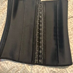 Anna Black Waist Trainer